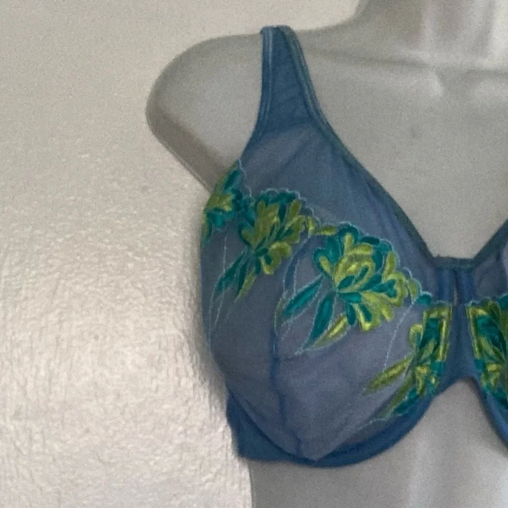 Cacique Sexy Sensual Sheer Embroidered Underwire Bra 44D Blue Yellow